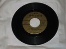 TN GARAGE BAND 45RPM RECORD - THE CAVEMEN - GOLD STANDARD 112