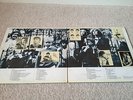 THE BEATLES 1967-1970 BLUE WITH RARE  SIGNED PICTURE CARDS INSIDE GATEFOLD