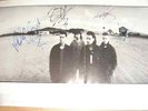 U2 - THE JOSHUA TREE (FOLD OUT LP LYRIC SHEET SIGNED)