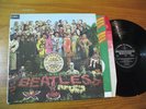 BEATLES-SGT PEPPER -SILVER & BLACK  LABEL-VERY GOOD CONDITION-STEREO