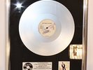 Huey Lewis And The News, Small World, platin Schallplatte, goldene