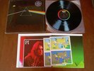 PINK FLOYD LP DARK SIDE OF THE MOON COMPLETE MINT IN SHRINK W/ POSTERS STICKERS