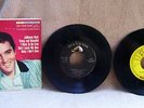 ELVIS PRESLEY JAILHOUSE EPA 4114 w/ SLEEVE & JOHNNY CASH SUN #302 2 RARE 45s EXC