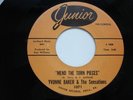 YVONNE BAKER & THE SENSATIONS - Mend The Torn Pieces  -  Junior 45
