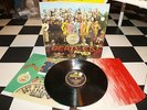 THE BEATLES: SGT PEPPERS LP - MONO / 1st PRESSING / EX/VG KT TAX CODE
