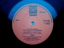 MAN 2ozs Of Plastic With a Hole In The Middle UK EXC++