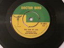 STRANGER COLE -You Took My Love DB1066 - THE FUGITIVES - Living Soul (unplayed)
