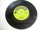 JERRY AND THE BLUEBELLS, GIRLS / GIRLS VERSON