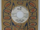 Doo Wop 45 LITTLE TOMMY & ELGINS Never Love Again / I Walk On on ABC VG++ wlp