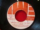 QUEEN 45 Another One Bites The Dust  Jamaican Press GREAT COPY
