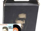 ELVIS PRESLEY gold 16 x 7