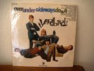THE YARDBIRDS : OVER UNDER SIDEWAYS DOWN - RARISSIMO LP RICORDI LIR 22-009