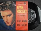 Elvis Presley 45 Italy I got stung / One night