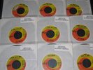 BEATLES – ELVIS PRESLEY: WOOD 45 BOX WITH 33 BEATLES & 7 ELVIS RECORDS LOT