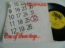 TRESPASS -ONE OF THOSE DAYS...-TRIAL RECS CASE 1 -PIC Slv  RARE 1979 NWOBHM-Ex++