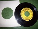 1954 ELVIS PRESLEY,