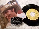 ELVIS PRESLEY   GUITAR MAN   1981 RCA PROMO 45 RPM W/THE RARE PROMO BELT BUCKLE