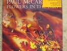 Beatles Paul McCartney Flowers in the Dirt LP + Booklet Near Mint / Near Mint