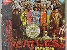 Beatles - Sgt Pepper's Lonely Hearts Club - Red Vinyl - Mono - Japan 1982 - NM