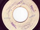  SKINHEAD MR EAST (GET IN THE SPIRIT) LLOYD CHALMERS 1969 LISTEN ?