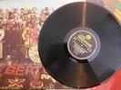 BEATLES SGT PEPPERS LONELY HEARTS CLUB BAND PARLOPHONE PMC 7027 RED WHITE INNERT