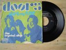 Doors - LIGHT MY FIRE / THE CRYSTAL SHIP (7')  First Press Italy  1967