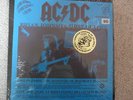 AC / DC  BRIAN JOHNSON FIRST OUI OUI    2  lp s