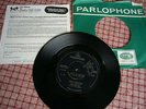 The Beatles   Lady Madonna   ( With Fan Club Insert ) UK Parlophone R5675 (1968)