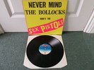 SEX PISTOLS - Nevermind The Boll***s(UK 1977 VINYL ALBUM / NO SUBMISSION SLEEVE)