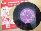 Original Elvis Presley UK HMV Single 45-POP-359 All Shook Up Silver/Mauve EX+