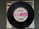 THE SHOWMEN - SO FAR AWAY PRE-MISSING LINKS RARE GARAGE OZ only 7