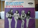 Die Teenies, Ein rosarotes Kleid, Vogue DV 14168