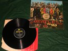 THE BEATLES -  SGT PEPPERS -  PARLOPHONE PMC 7027 - MONO   VG