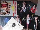 Ex- THE RUNAWAYS Live In Japan JAPAN LP G/F w/5 Posters+Insert  No OBI RJ-7249