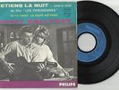 EP 45 Tours JOHNNY HALLYDAY RETIENS LA NUIT Pochette Papier AVEC DÉFAUT AU DOS