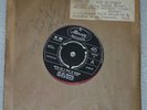 DEE DEE WARWICK GOTTA GET A HOLD OF MYSELF AUTOGRAPHED NORTHERN SOUL 45 UK PRESS