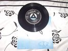 eddie cochran  twenty flight rock- dark lonely street. tri ctr.45-hlu 8386 vg