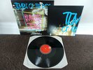 TEMPLE OF THE DOG - Hunger Strike(UK 1991 12