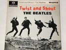 The Beatles : Twist And Shout EP UK 7