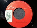 60s GARAGE--CALICO WALL--FLIGHT REACTION / I'M A LIVING SICKNESS--DOVE--ACETATE