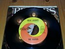1967 beatles hello goodbye/I am the walrus w picture sleeve SUPER CLEAN 2056 M-