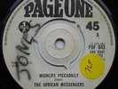 THE AFRICAN MESSENGERS / HIGHLIFE PICCADILLY / LISTEN