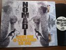 AUTOGRAFATO  LP  NOMADI - CON ME O CONTRO DI ME LIMITED ED  italian BEAT PROG