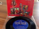 ELVIS PRESLEY- ORIGINAL AND RARE JAPAN EP-NICE CONDITION