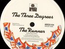 THE THREE DEGREES the runner AROD 154 uk ariola 1979 12