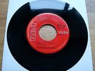 ELVIS PRESLEY That’s All Right RED RCA MISPRINT US 45 7