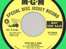 SERENADERS (Sidney Barnes) Give Me a Girl 45rpm MGM 1958 ultra-clean