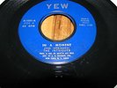 THE INTRIGUES - IN A MOMENT / SCOTCHMAN ROCK - YEW