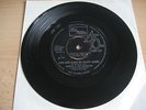 MARTHA & THE VANDELLAS 7” – LOVE BUG LEAVE MY HEART ALONE – ORIG TAMLA – TMG 621