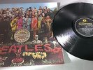 BEATLES - SGT PEPPERS - 1ST PRESS MONO 1967 - PMC 7027 - CUT OUT and INNER - EX